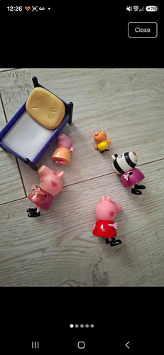 Peppa pig figurine set - pig,