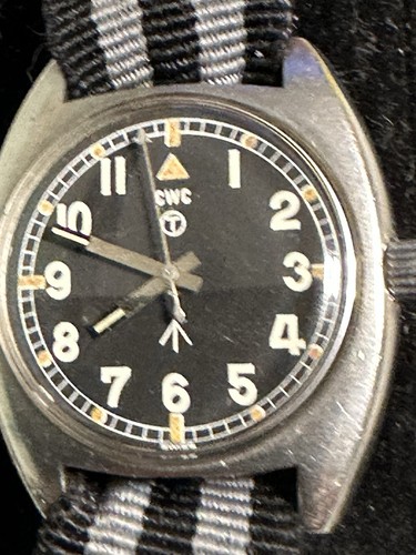 Cwc militarywatch 1973 british - cwc,