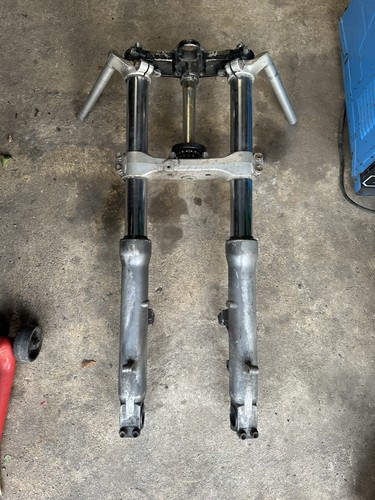 Suzuki gsxr 600 - srad, front