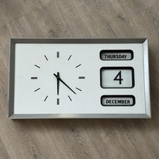 E A Combs Clock Perpetual