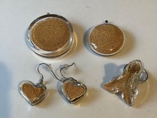 Pylones Gold Glass Bead