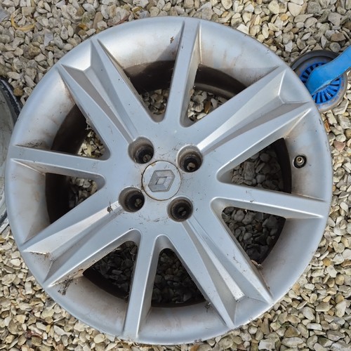 Renault alloy wheel - renault, 17"