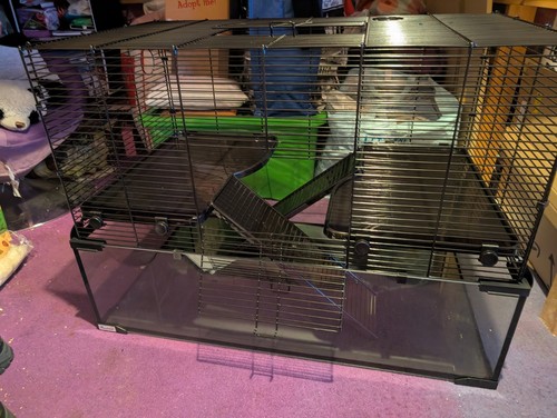 Paw hut large hamster cage - large,