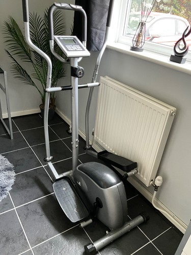 Cross trainer - cross,