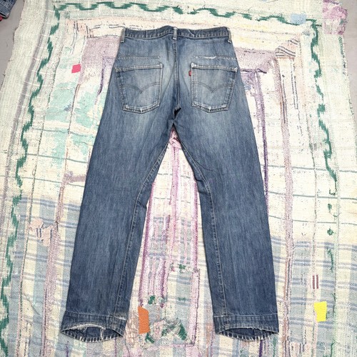 Vtg levis engineered jeans - vtg,