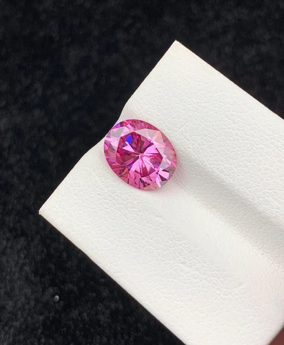Natural pink diamond - ct,