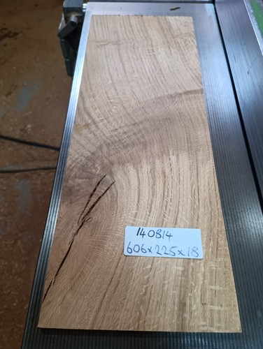 606 225 18mm planed english - 606*225*18mm,