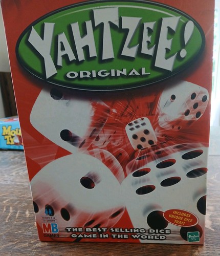 Yahtzee original dice game - original,