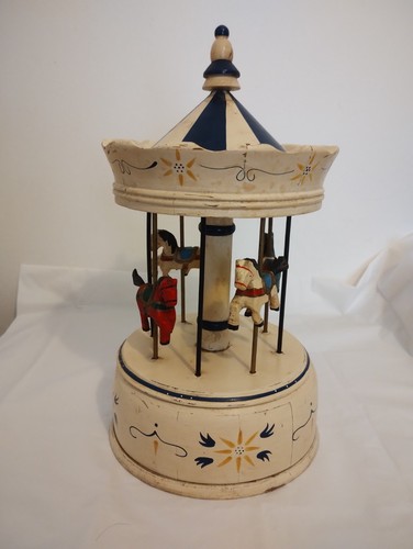 Large vintage wooden spin - vintage,