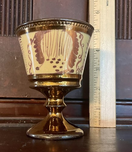 Fine antique copper lustre - fine,