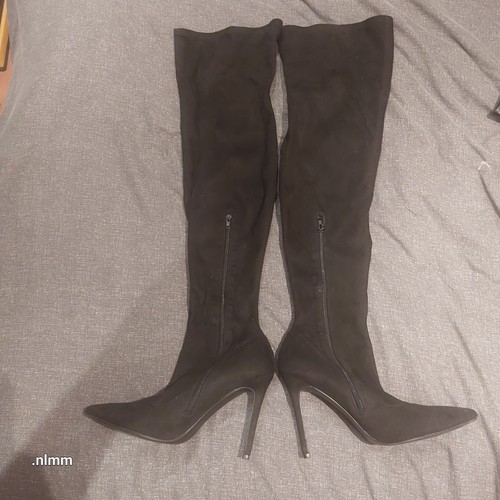 Beautiful black faux thigh - beautiful,