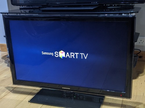 Samsung ue32d5520 led - 32", tv