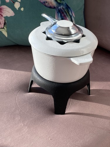 Debenhams fondue cast - cast, iron