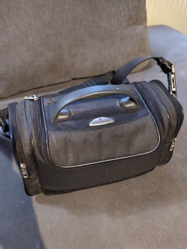 Samsonite travel hand luggage - hand,