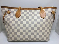 Louis Vuitton Neverfull Pm