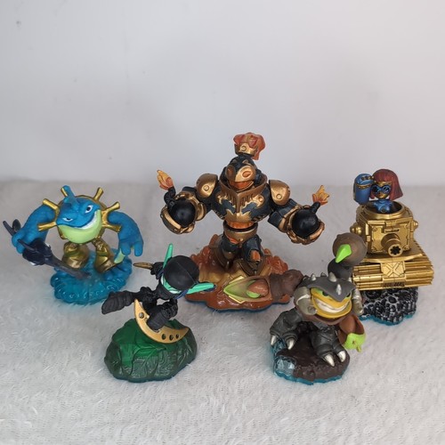 Skylanders swap force figures - swap,