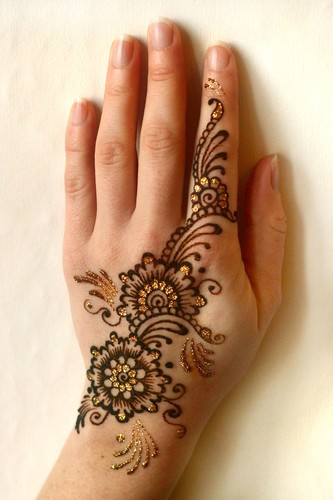 Henna tattoo gift - tattoo,