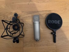 Rode NT1-A Studio Condenser Microphone With Pop Shield and Shock Mount