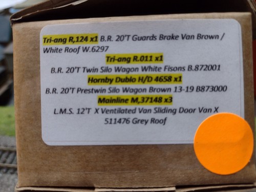 Box job lot - lot,, fright