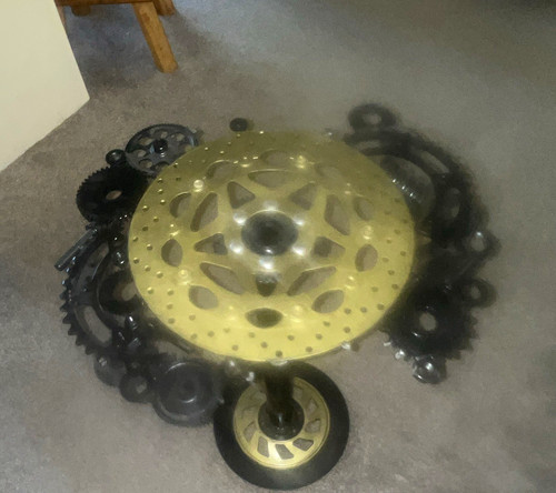 Round metal pedestal side - pedestal,