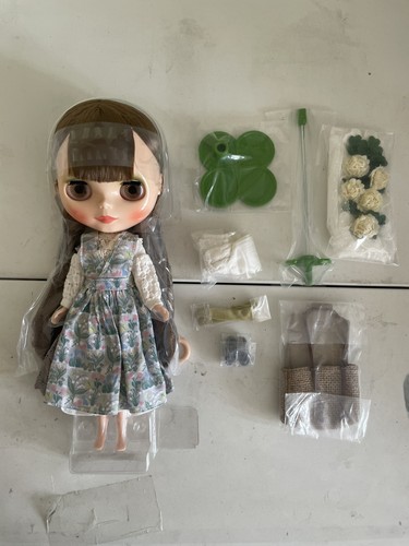 Blythe blue rabbit - blue,