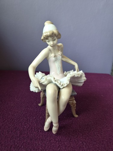 Lladro pretty ballerina 5499 - lladro, "pretty