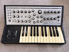MOOG Sub Phatty monophonic