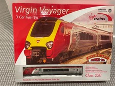 Complete 00 gauge diesel train