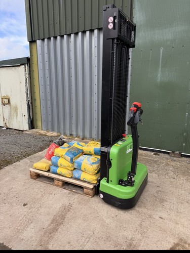 Full electric pallet - electric,