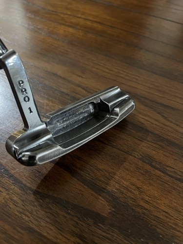 Tad moore pro putter carbon - moore,