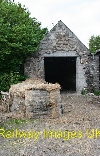 Photo watermill threshing - photo,