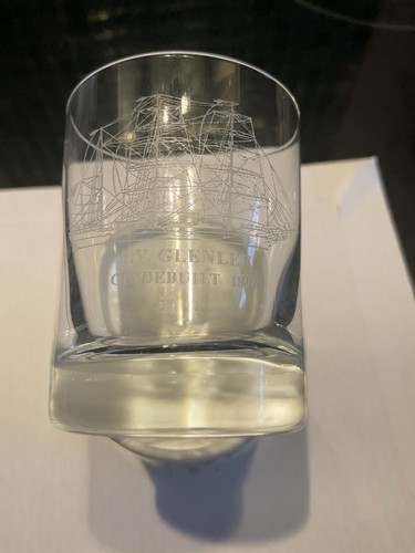 Engraved glass vglenlee - glass, s