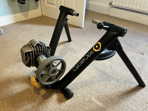 Cycleops turbo trainer - turbo,