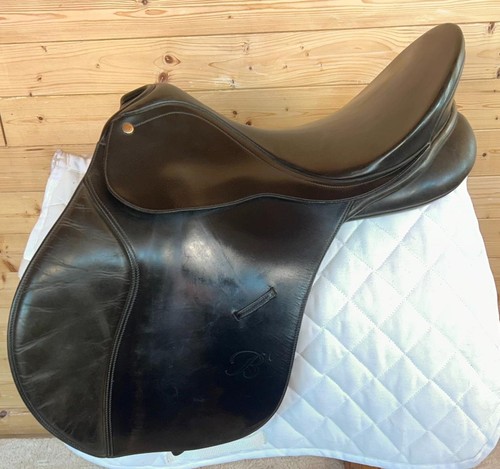 Bates caprilli black saddle - bates,