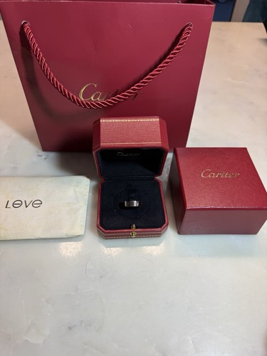 Cartier love ring - cartier, 18ct