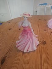 ROYAL DOULTON FIGURE "CHLOE"