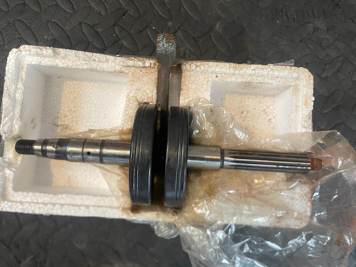 Crankshaft assembly stroke - assembly, 2