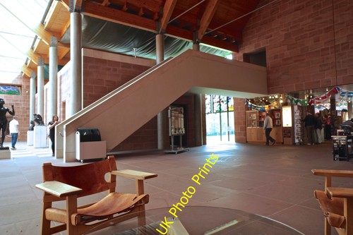 Photo mezzanine staircase - photo,