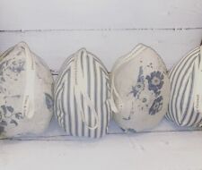 cabbages and roses - Ian