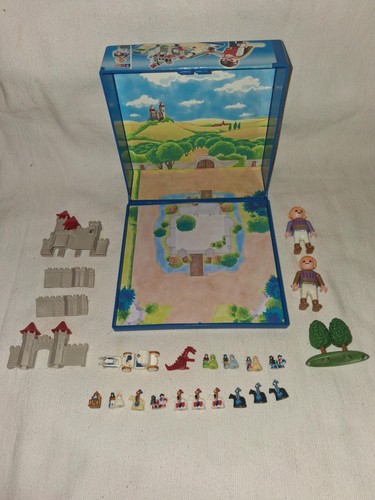 Playmobil micro world castle - playmobil,