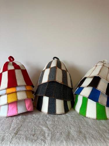 100 wool felt - hat, heat