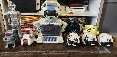 Tomy robot toy 1980s job - tomy,