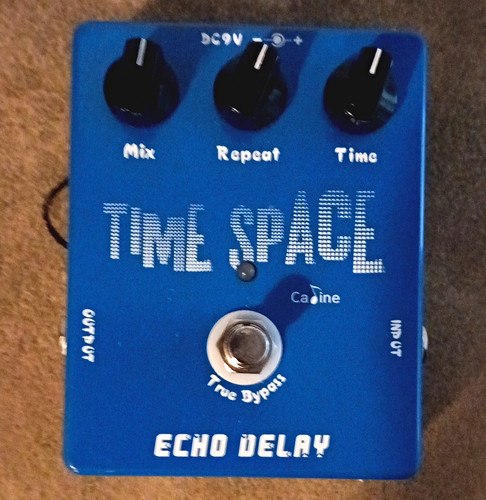 Echo delay time space - space, by