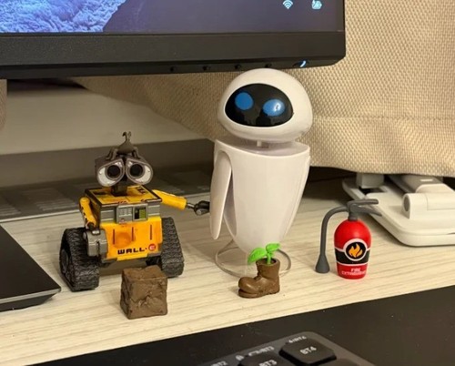 Wall and eve mini - wall-e, robot