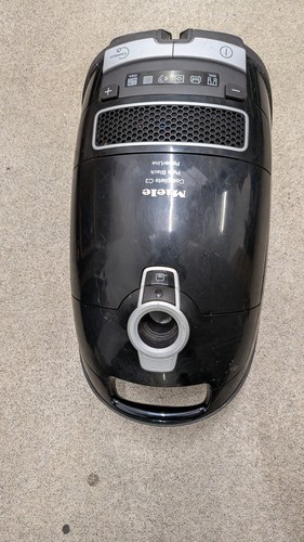 Miele vacuum cleaner full - miele, c3