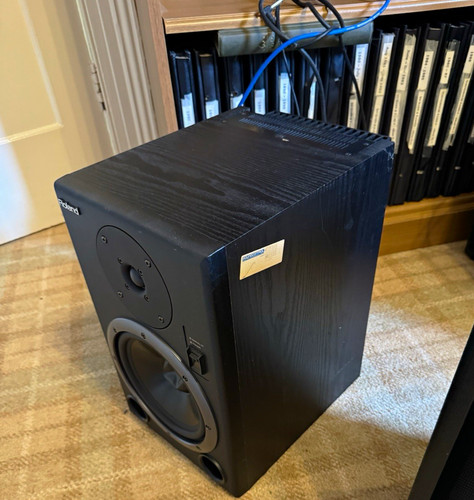 Roland 8 bi amped - x, bi-amped