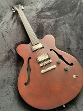 Hofner very thin guitar never played