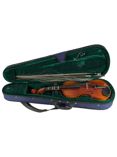 Size violin with bow and - 7/8,