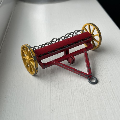 Dinky hay rake diecast - hay,