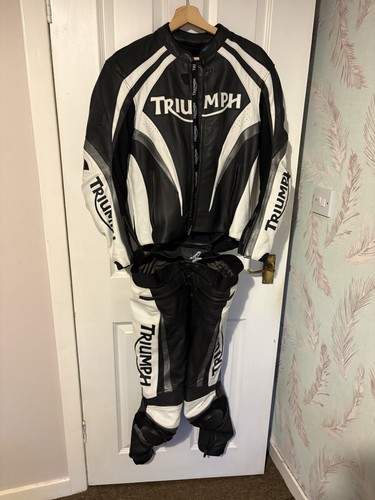 Triumph piece leather - piece,